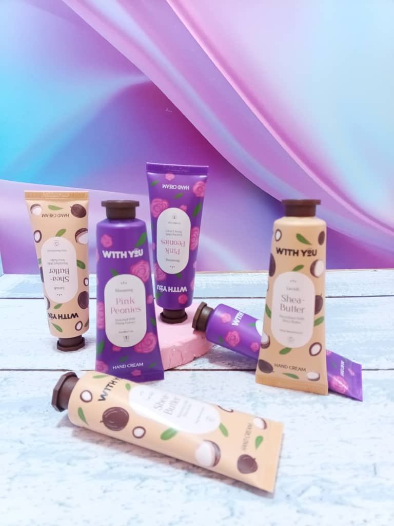 کرم مرطوب کننده ی دست shea  Butter